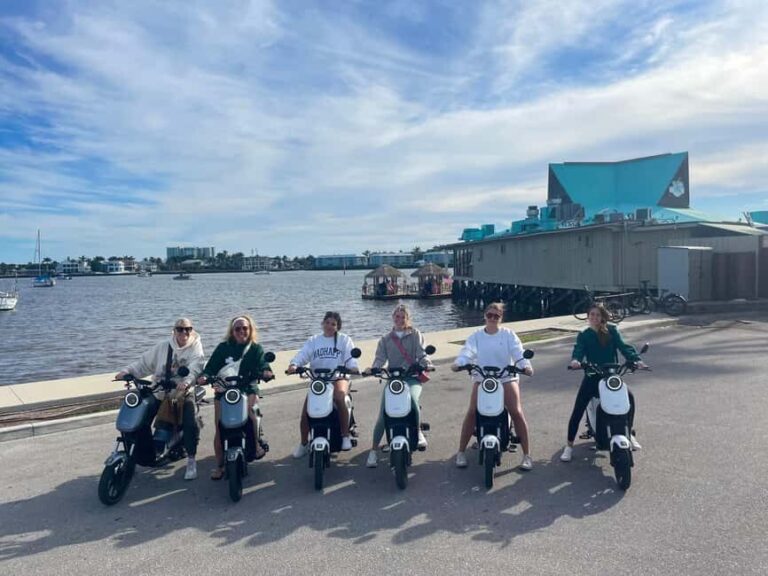 Naples Florida: Downtown Electric Moped Tour - Fun For All - Crayton Cove and Naples City Dock