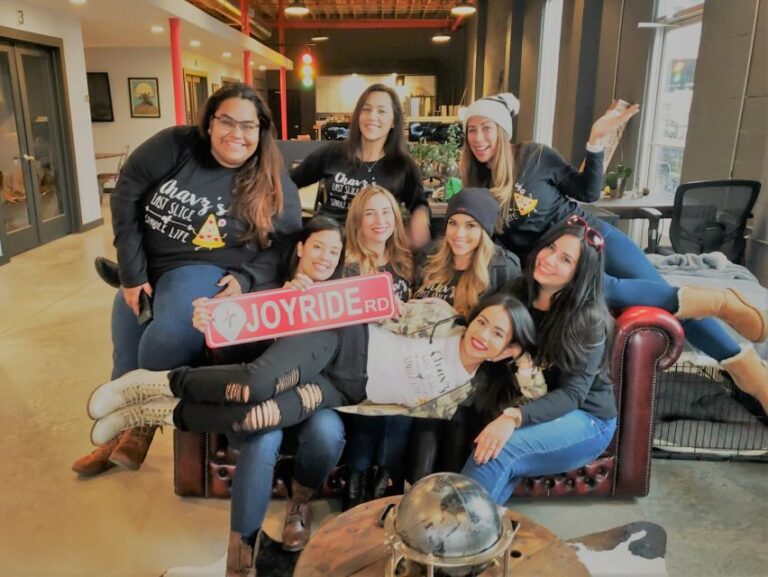 Nashville: Boutique Shopping and Bar Cart Tour - The Good, The Not-So-Good, and The Surprising