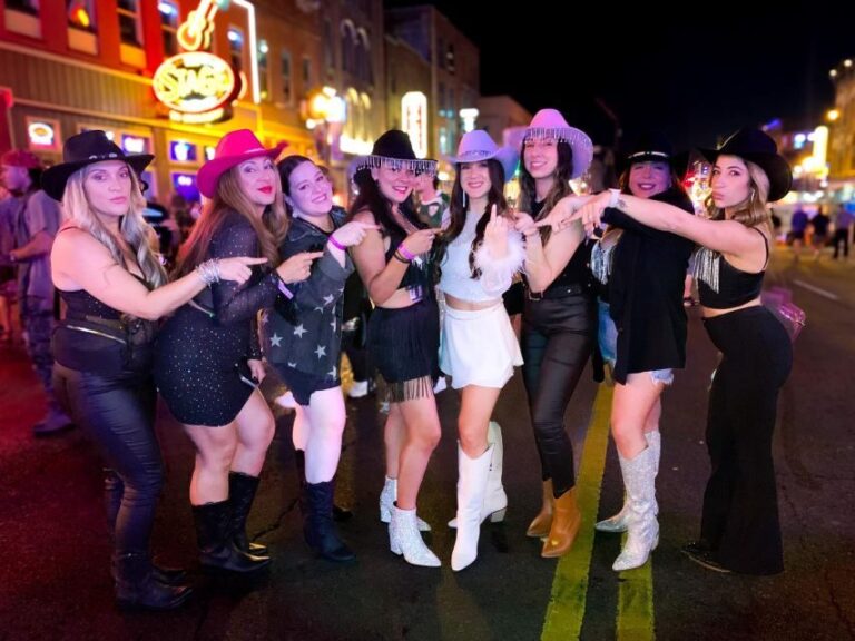 Nashville: Exclusive Entry and Special Offers VIP Bar Crawl - Authentic Feedback from Travelers