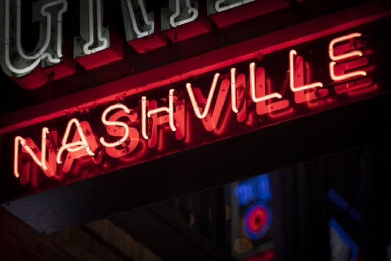 Nashville: Seeking Spirits Haunted Pub Crawl - What You Can Expect During the Tour
