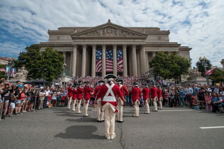 National Archives + National Portrait Gallery Tour 6ppl Max - Who Will Love This Tour?