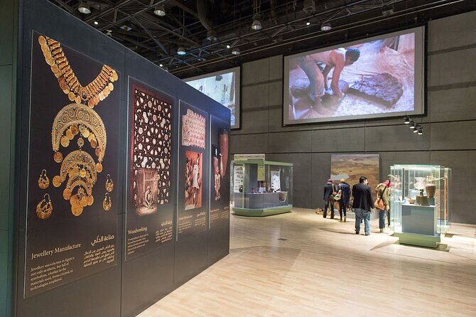 National Museum Citadel and Bazaar Private Tour - Authentic Experiences and Practical Details