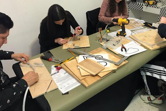 NEON SIGN MAKING PARTY (Energy Efficiency Chat) - The Learning Curve and Creativity