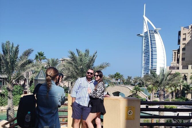 New and old Dubai Tour - Private group - The Guides: The Heart of the Tour