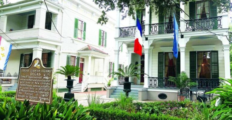 New Orleans: 2-Hour 15-Minute City and Cemetery Tour by Bus - What to Expect During the Itinerary