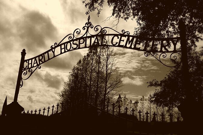 New Orleans Cemetery and Paranormal Investigation Bus Tour - What Do Visitors Say?