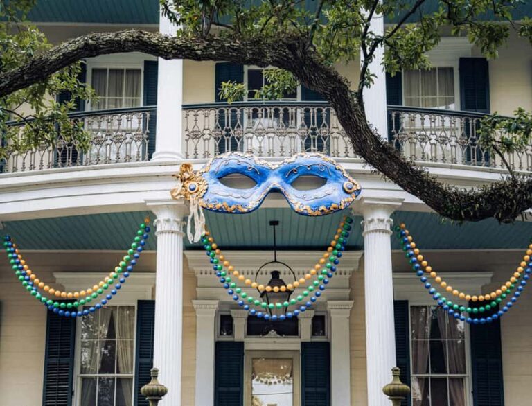 New Orleans Favorites: Beyond the French Quarter Tour - What to Expect and Why It Matters
