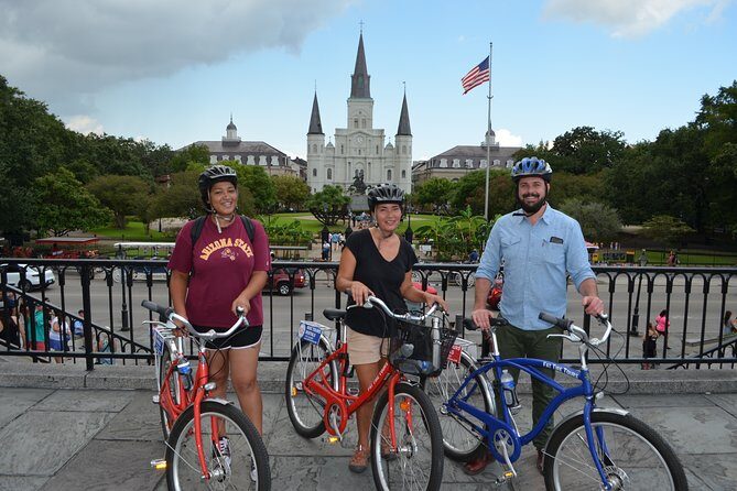 New Orleans French Quarter & Cemetery Bike Tour - Exploring the "City of the Dead": Louisa Street Cemetery