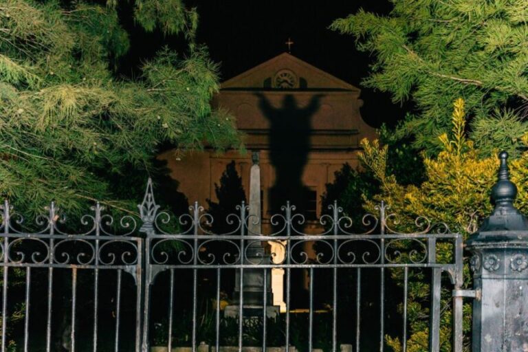 New Orleans: French Quarter Ghost Tour with Interior Visit - Why It’s a Good Deal