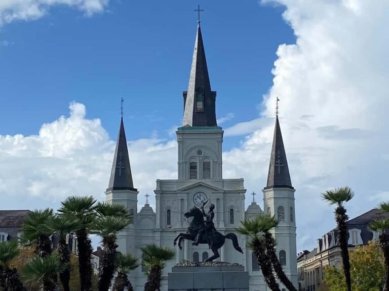New Orleans: French Quarter Ghosts and Legends Tour - Analyzing the Experience: What to Expect