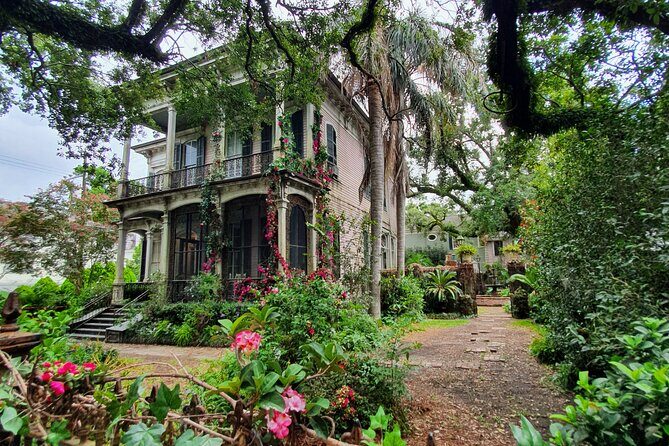 New Orleans Garden District and Cemetery Bike Tour - Why Choose the Garden District and Cemetery Bike Tour?