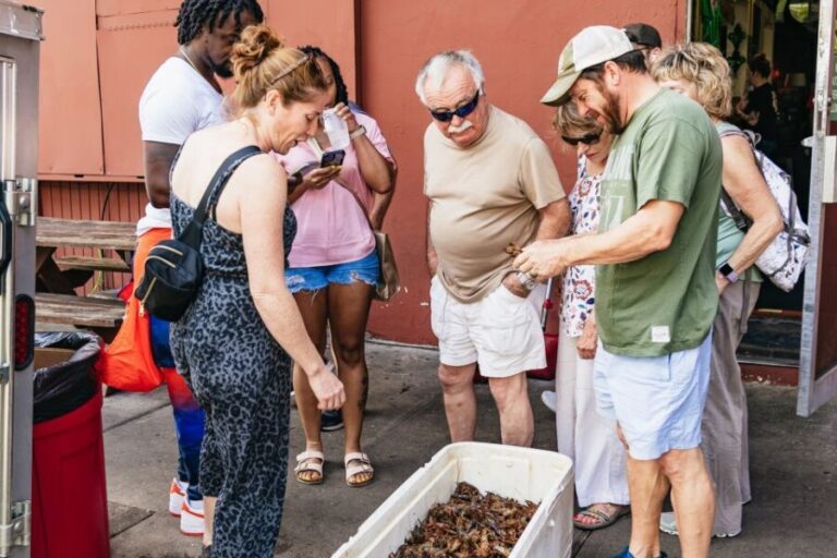 New Orleans: Garden District Food, Drinks & History Tour - Itinerary Breakdown