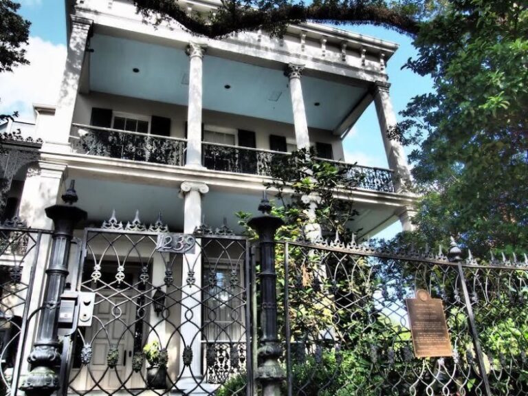 New Orleans: Garden District Tour - Why This Tour Offers Great Value