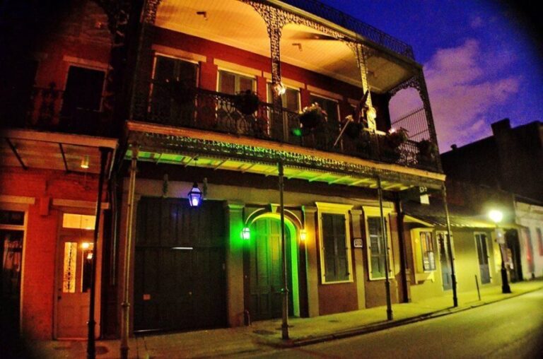 New Orleans Haunted Excursion Walking Tour - Authenticity and Entertainment Value