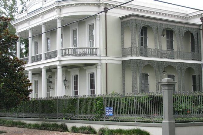 New Orleans Homes of the Rich and Famous Tour of the Garden District - The Experience: What’s Included and What’s Not