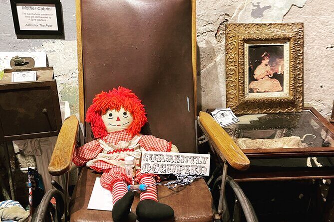 New Orleans Psychic Reading, Haunted Museum, Voodoo Doll Making - What Makes This Tour Special