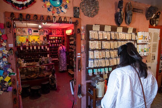 New Orleans Spirits & Spells: Witchcraft, Voodoo, and Ghost Tour - The Experience of Each Stop