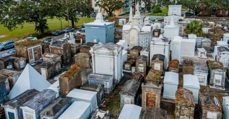 New Orleans: Walking Tour Inside St. Louis Cemetery No. 1 - The Value and Practicalities