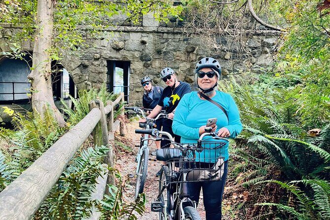 NEW Tip Based Vancouver Bike Tour: Stanley Park and Seawall - The Value and Practicality of the Tour