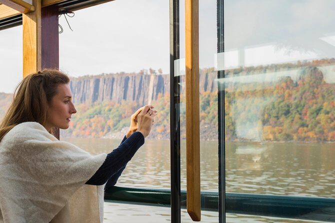 New York Afternoon Fall Foliage Cruise with Lunch - FAQ - Frequently Asked Questions about the Fall Foliage Cruise