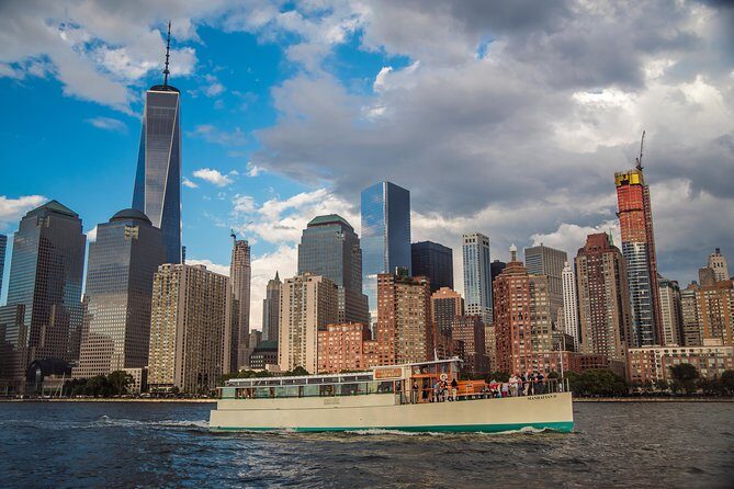 New York City Bright Lights Skyline Cruise on Yacht - Pricing and Overall Value