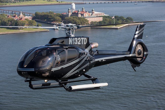 New York Helicopter Tour: Ultimate Manhattan Sightseeing - The Bottom Line