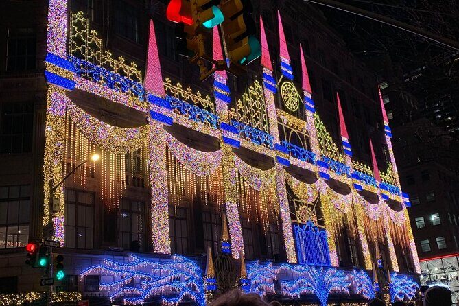 New York Holiday Lights and Sights Walking Tour - An In-Depth Look at the Tour Experience