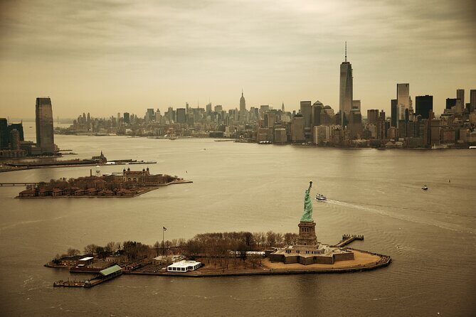 New York Self-Guided Tour Explore with Your Smartphone - Practicalities and Considerations