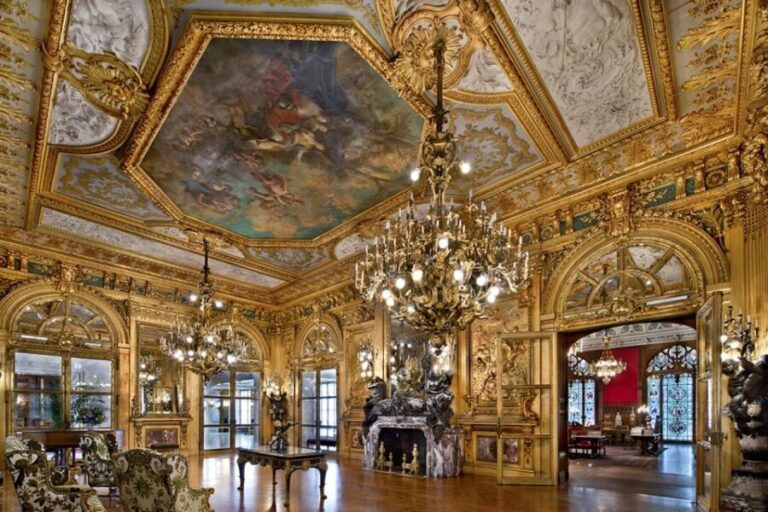 Newport: Newport Mansions Ticket - 1 or 2 Mansions - Who Will Love This Experience?