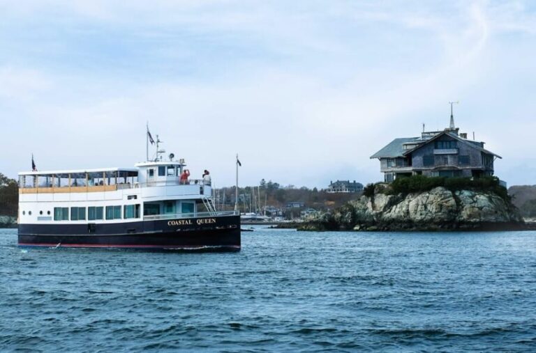 Newport, Rhode Island: Scenic Narragansett Bay Cruise - The Value of the Narragansett Bay Cruise