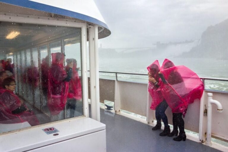 NF USA: Maid of the mist, Cave of the Winds, & Hotel Pickup - An In-Depth Look at the Tour Experience