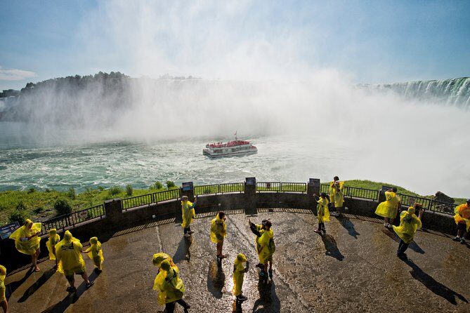 Niagara Falls Canada 3-Hour Tour w/Boat & Behind the Falls - What the Reviews Say