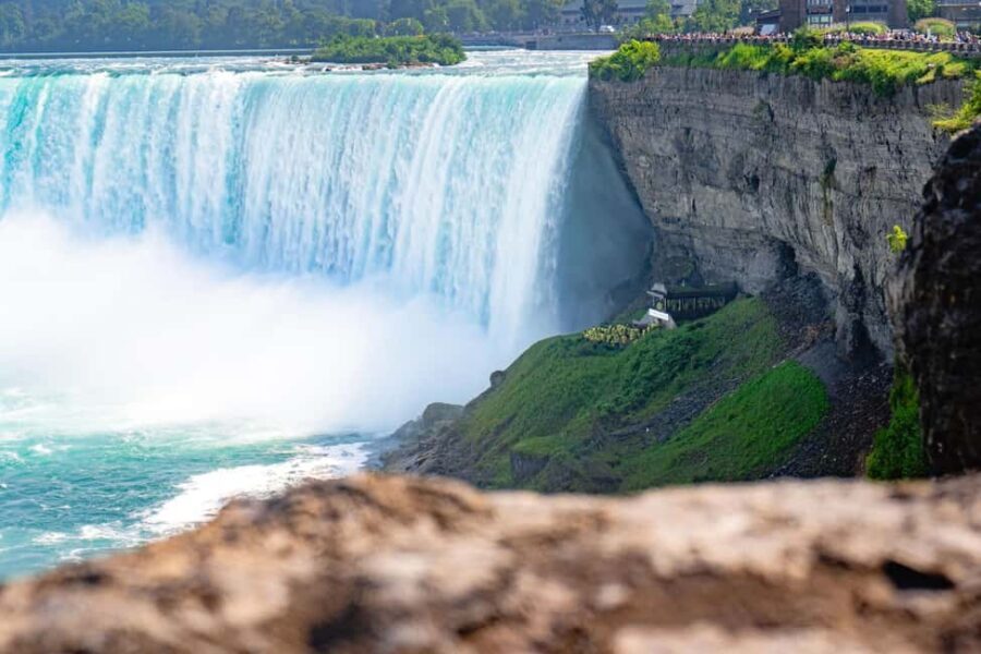 Niagara Falls: Early Access Boat & Journey Behind the Falls