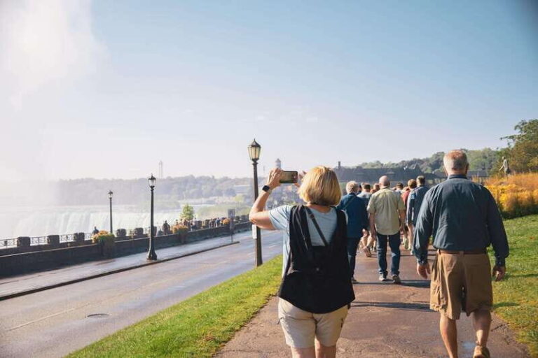Niagara Falls: Guided Tour with Behind the Falls & Boat Ride - Authentic Insights from Travelers