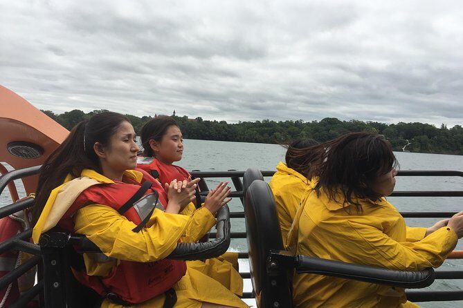 Niagara Falls Sightseeing tour of USA Side plus Jetboat - The Realities of the Tour: Pros and Cons