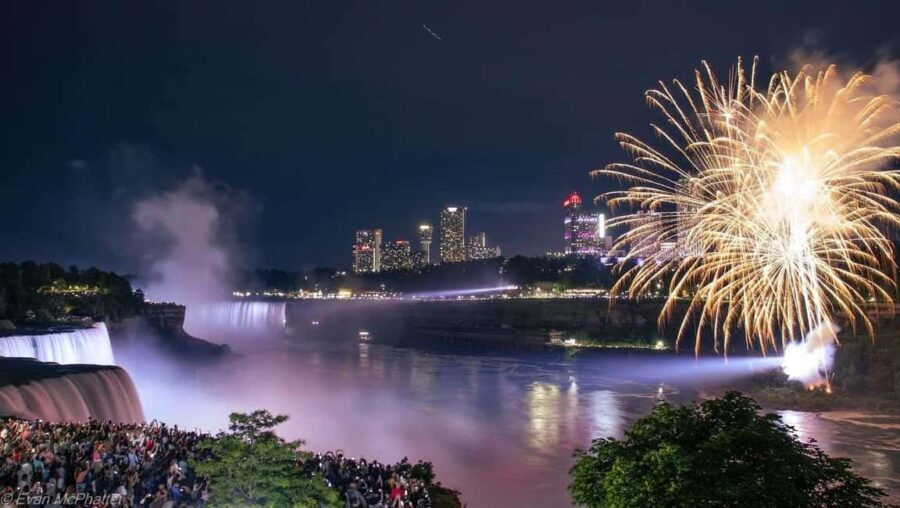 Niagara Falls: Skylon Tower, Fireworks & Walking Tour Canada