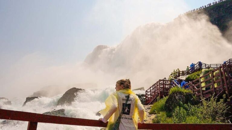 Niagara Falls USA Highlights Tour with Cave of the Winds - What Makes This Tour Stand Out