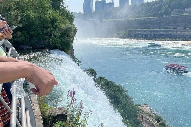 Niagara Falls USA Walking Tour with Cave and Maid of the Mist - A Detailed Look at the Niagara Falls Walking Tour