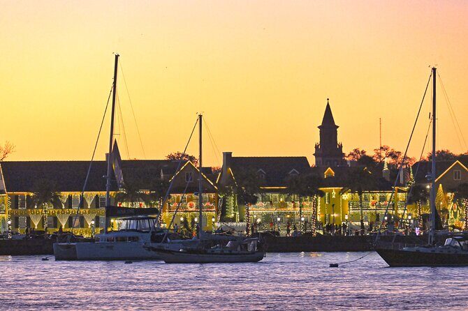 Nights of Lights Viewing with Drinks and Live Music Sunset Sail - What Travelers Are Saying