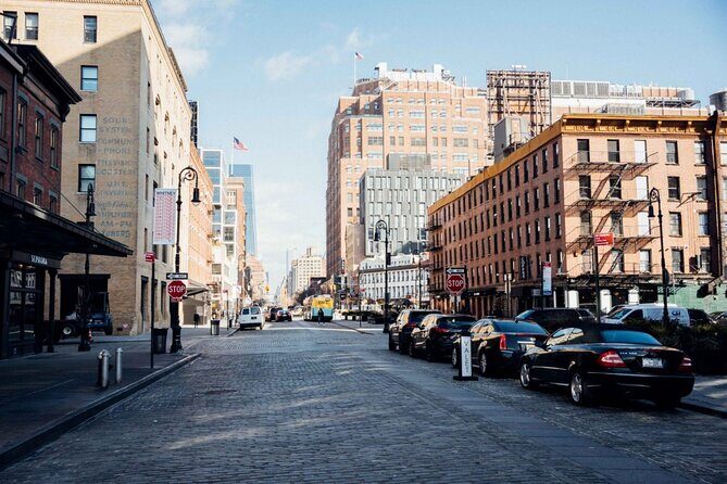 NYC 2 Hour Guided Tour High Line Hudson River and Chelsea - What Travelers Can Expect