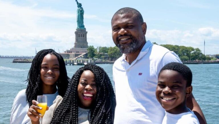 NYC: Bottomless Brunch Cruise - Food and Beverage: Quality and Choice Matter