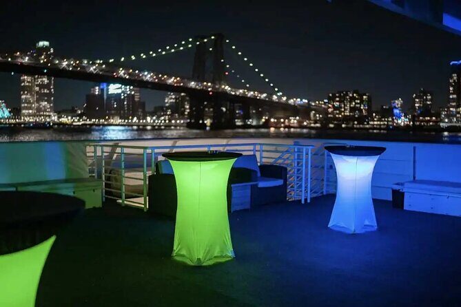 NYC: Cloud 9 IV Luxury New Years Eve Party Cruise - Who Will Love This Cruise?