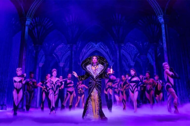 NYC: Death Becomes Her the Musical on Broadway - What to Expect During Your Visit