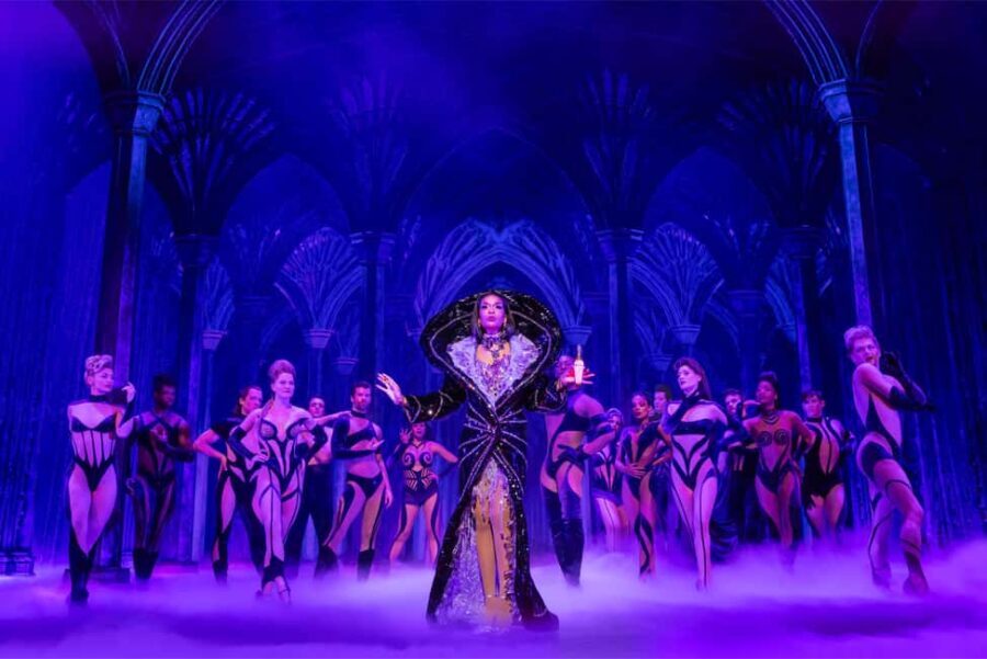 NYC: Death Becomes Her the Musical on Broadway - What to Expect During Your Visit