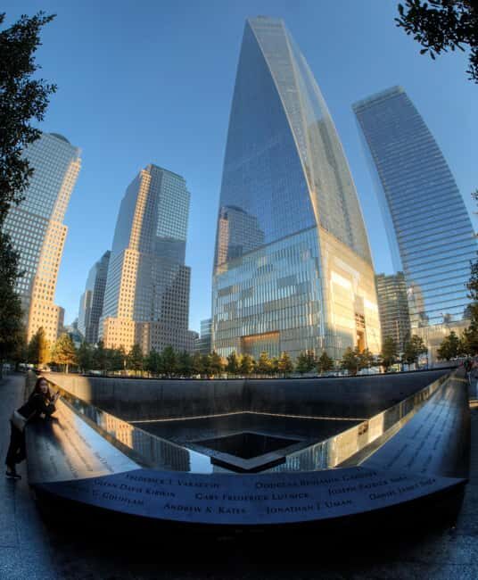 NYC: Financial District Guided Walking Tour English-Spanish - The Value of a Bilingual Experience