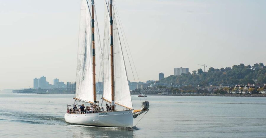 NYC: Hudson River Fall Foliage Sailing Trip - Why This Tour Offers Value