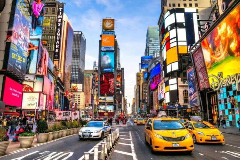 NYC Midtown Manhattan Highlights Private Walking Tour - Exploring Midtowns Hidden Corners