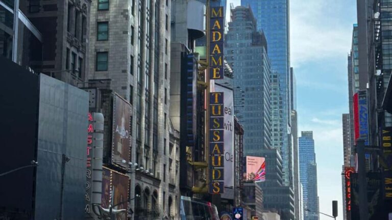 NYC Midtown Manhattan Times Square & Skyscraper Walking Tour - Detailed Breakdown of the Itinerary