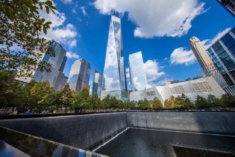 NYC: Philadelphia, D.C, Niagara Falls, and Boston 6-Day Tour - The Journey Begins: New York City
