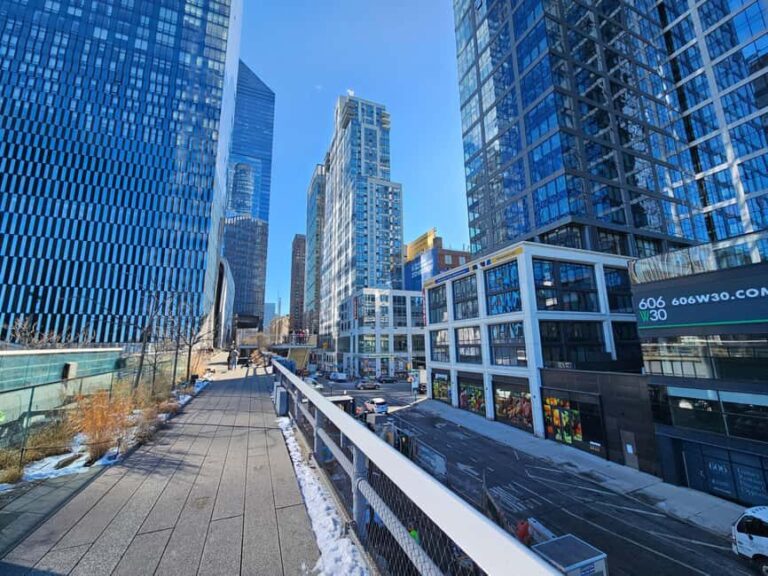 NYC Private tour: From Kennedys Home to Hip-Hop & Katzs - What It’s Like to Experience This Tour